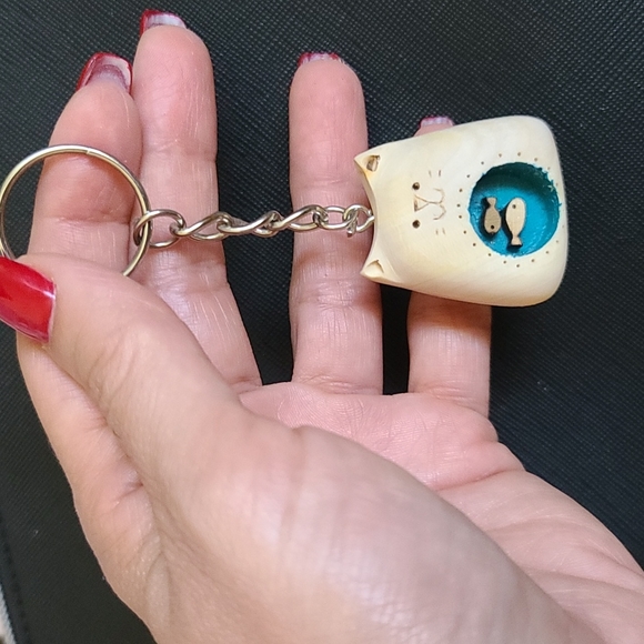 Very Cute Cat Key Chain wooded handmade for Cat lover - Picture 8 of 8